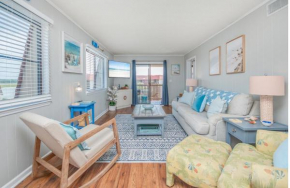 Direct Beach Access! Inlet Views! Newly renovated 2 bed 2 bath condo